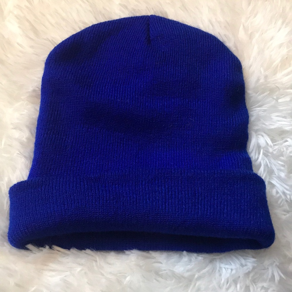 Blue beanie